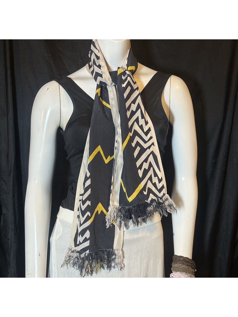 Vintage Geometric Patterned Fringed Scarf in Navy Blue, White, and Yellow